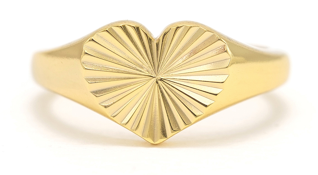 Lovers Tempo Fluted Heart Signet Ring